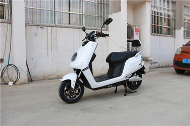 im Verkauf EWG-Straßen-legaler Elektro-Moped-Roller mit hydraulischem Stoßdämpfer